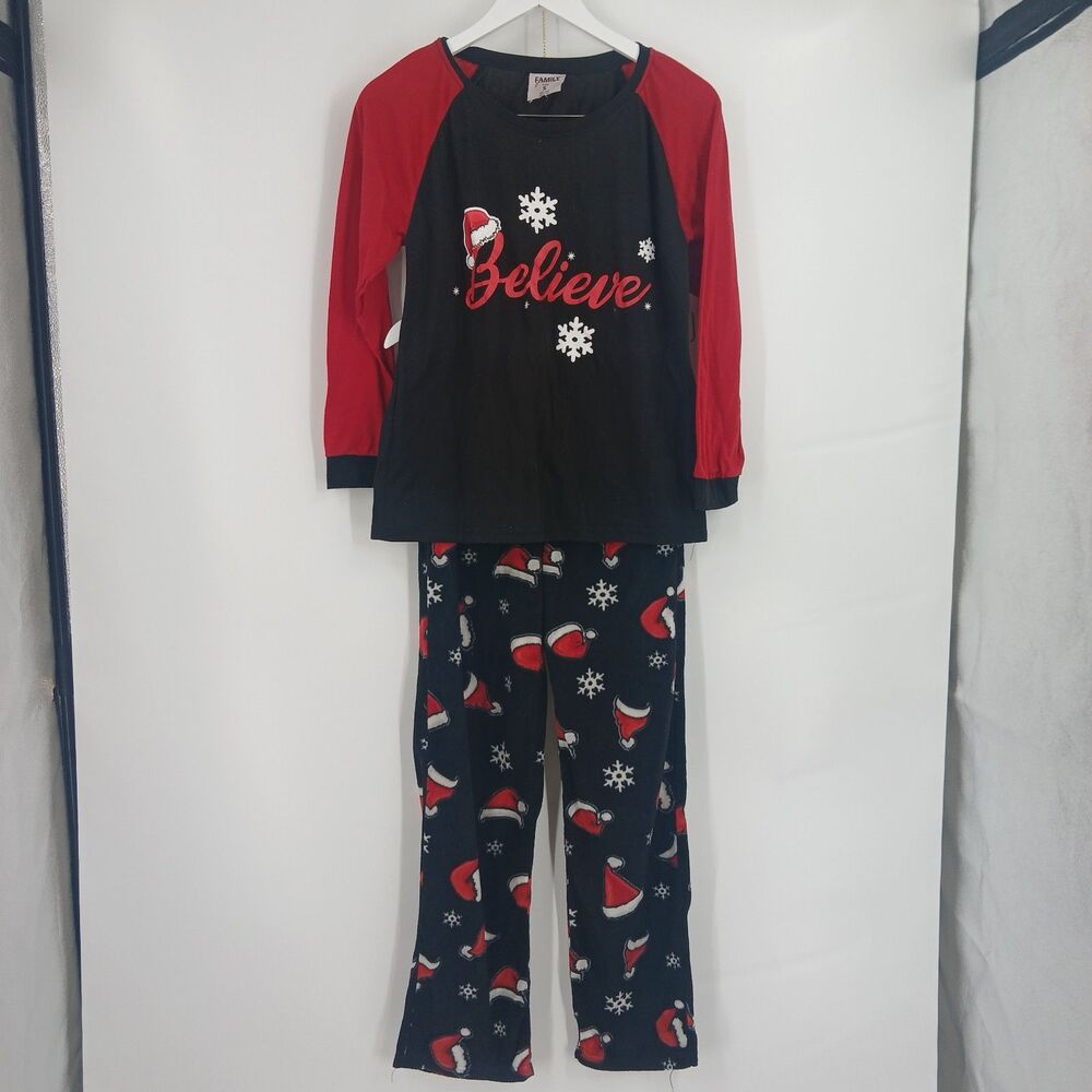 Family Pajamas Mens size Small Christmas Holiday Pajama Set black red santa hat